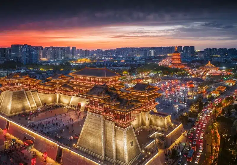 Luoyang es una de las ciudades más antiguas de China