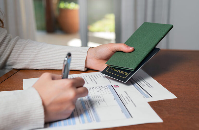 Revisar la vigencia del pasaporte