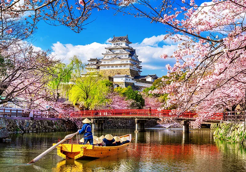 Osaka es la tercera ciudad más grande de Japón, después de Tokio y Yokohama.​​