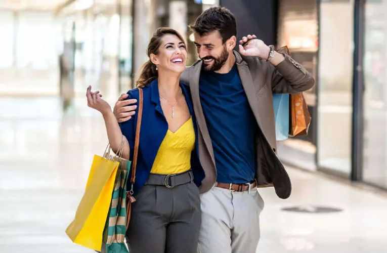 Estar en el Costa Fascinosa es como disfrutar de un resort flotante animado, con fiestas, entretenimiento constante y actividades para todos los gustos.