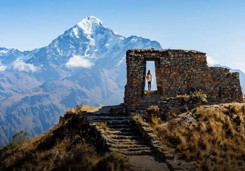 Cusco, el histórico "Ombligo del Mundo" y antigua capital del Imperio Inca, es el principal destino turístico de Perú.